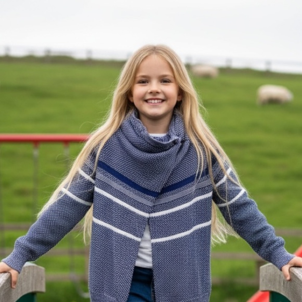 Ivivva Girls Feeling Toasty Wrap Cardigan Blue White Size 10